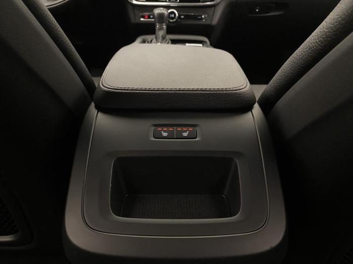 Volvo V90 D4 AWD MOMENTUM REZERVACE 2.0 d Momentum