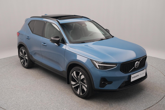 Volvo XC40 B3 ULTIMATE AUT