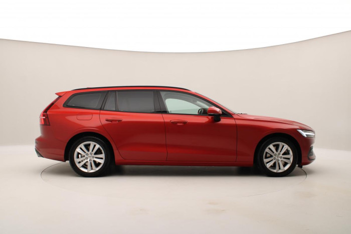 Volvo V60 D4 MOMENTUM CZ REZERVACE 2.0 d Momentum