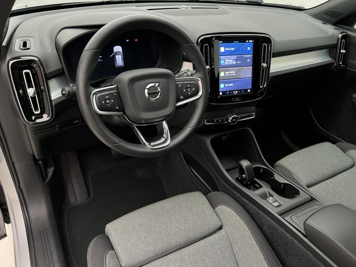 Volvo XC40 B4 CORE AUT 1.maj.