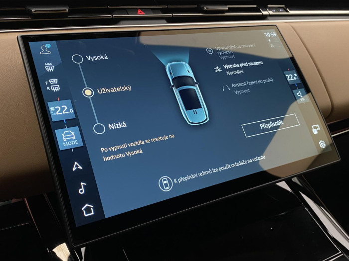 Land Rover Range Rover Sport D300 DYNAMIC SE AWD AUT 3.0 d Dynamic SE