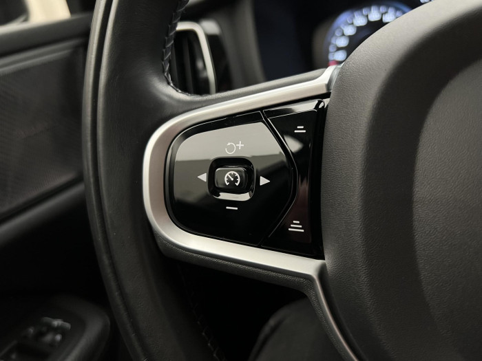 Volvo V60 B4 MOMENTUM AUT 2.0 Momentum