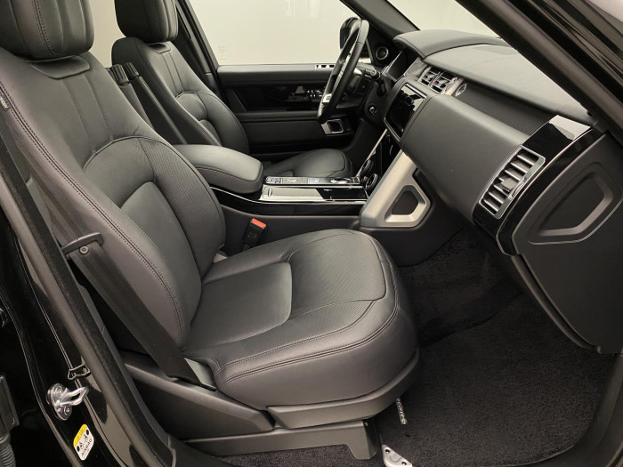 Land Rover Range Rover SDV6 AWD VOGUE REZERVACE