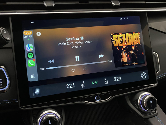 Lynk & Co 01 PHEV DCT AUT 1.maj