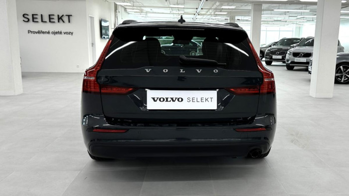 Volvo V60 D3 KINETIC NAVIGACE REZERVACE 2.0 d