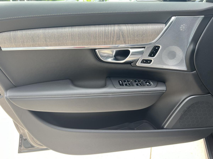 Volvo V90 B5 DARK ULTIMATE Aut 1.maj.