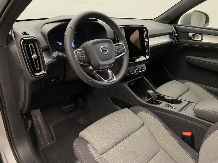 Volvo XC40 B4 CORE AUT 1.maj