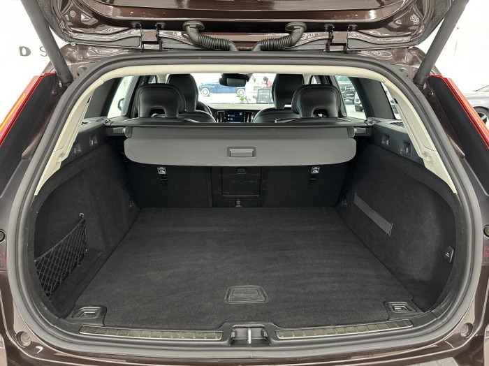 Volvo V60 D3 MOMENTUM REZERVACE 2.0 d Momentum