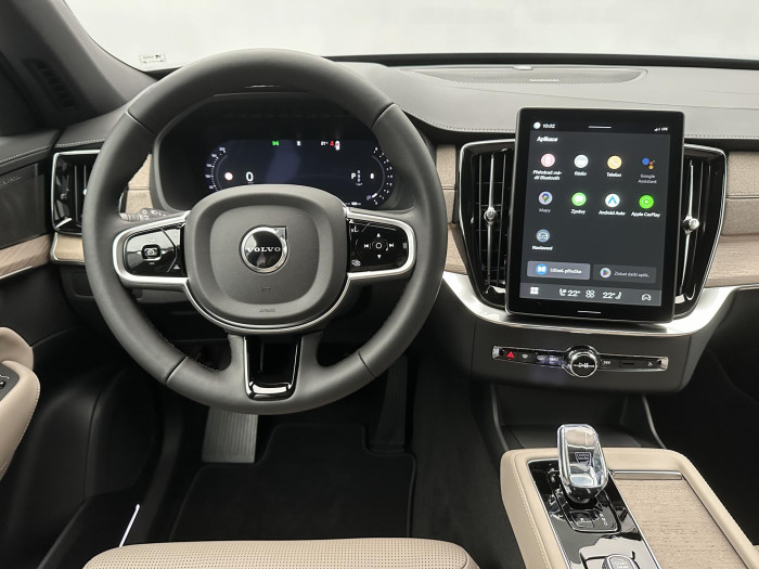 Volvo XC90 B5 AWD AUT BRIGHT PLUS 7míst