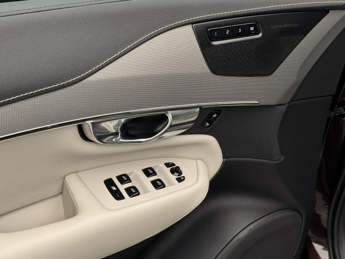 Volvo XC90 B5 AWD R-Design 7Míst 1.maj CZ