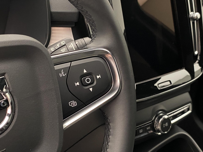 Volvo XC40 T2 CORE AUT CZ