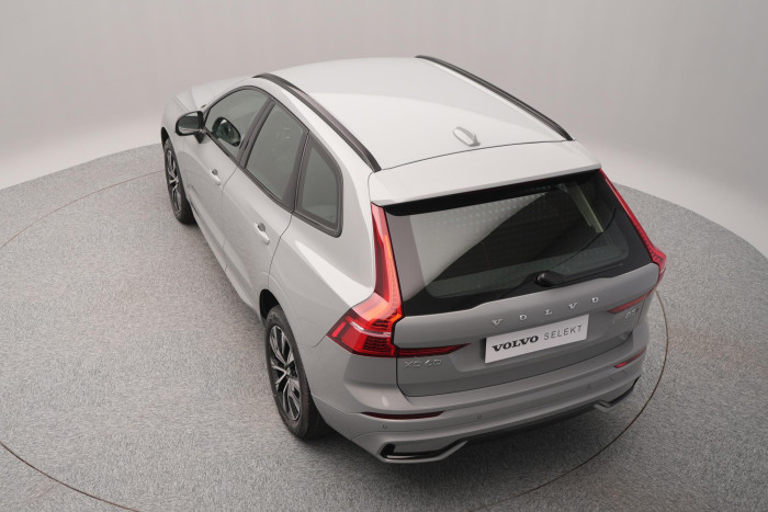 Volvo XC60 B5 AWD PLUS DARK CZ 1.maj