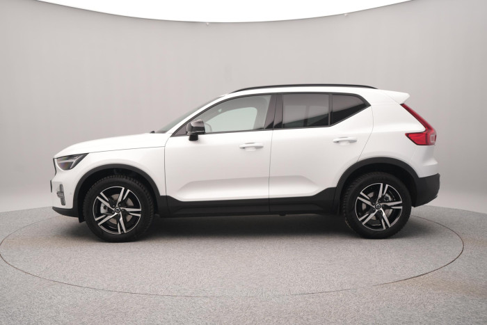 Volvo XC40 B3 AUT DARK PLUS