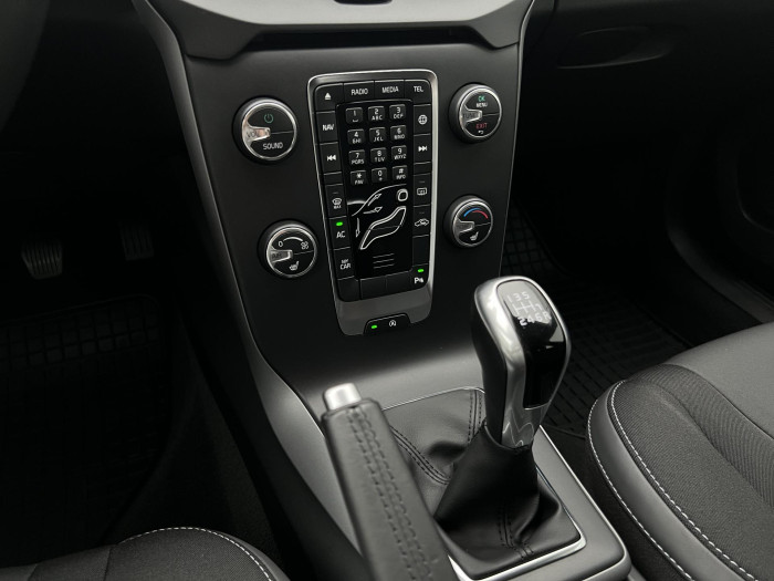 Volvo V40 D2 BLACK EDITION 2.0 d Edition