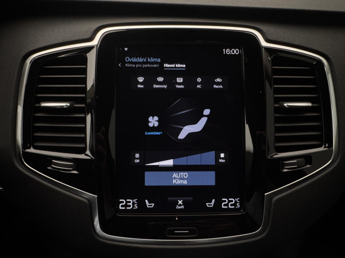 Volvo XC90 B5 AWD MOMENTUM PRO CZ 1.maj 2.0 Momentum