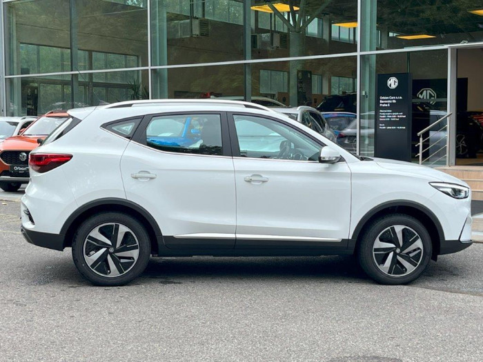 MG ZS EV EMOTION 50kWh REZERVACE