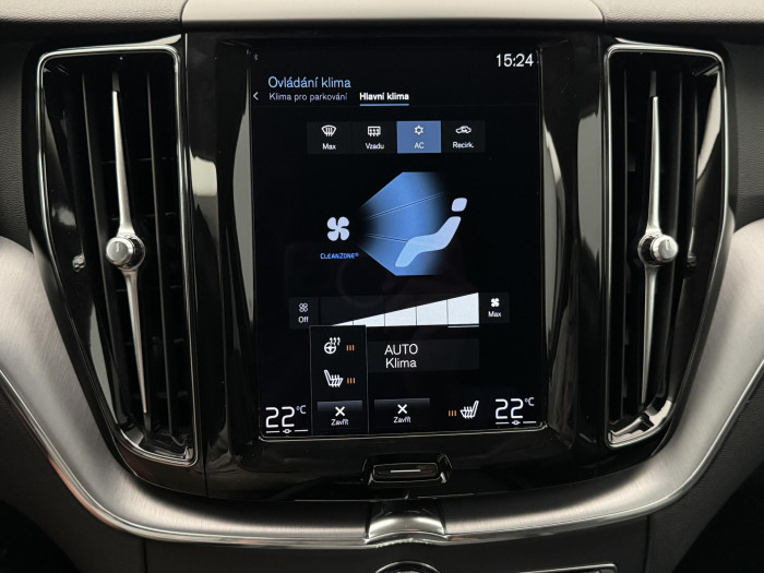 Volvo XC60 B4 AWD MOMENTUM PRO AUT 2.0 Momentum