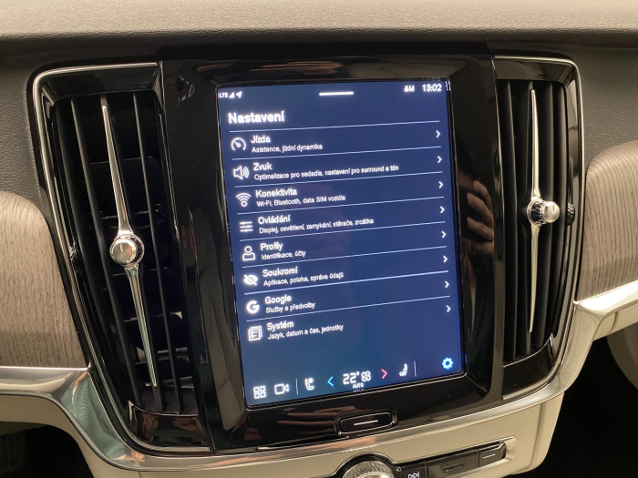 Volvo V90 B4 AWD CORE AUT CZ