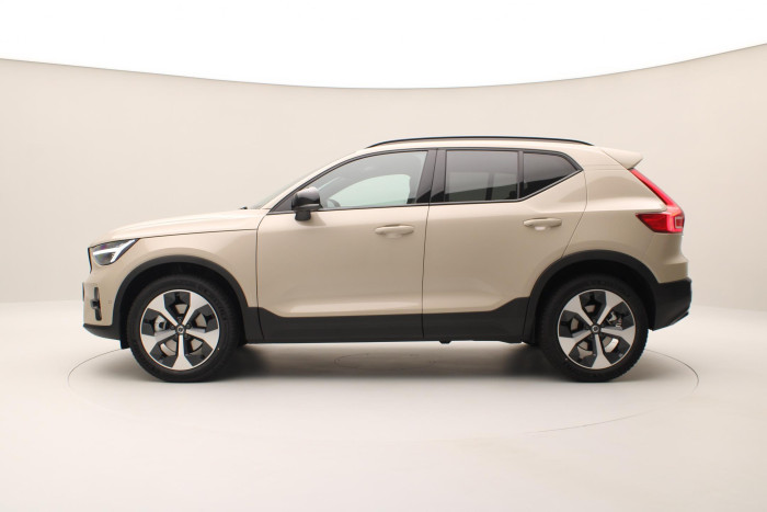 Volvo XC40 B3 AUT DARK PLUS
