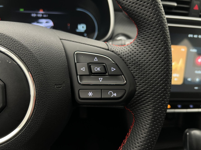 MG ZS 1.0T EXCLUSIVE AUT CZ 1.0 Exclusive