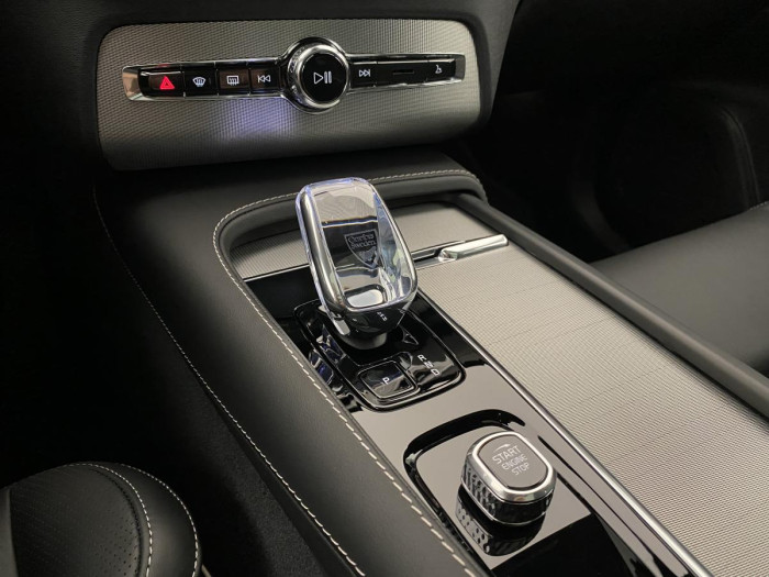 Volvo XC90 B5 AWD AUT BRIGHT ULTRA 7-míst