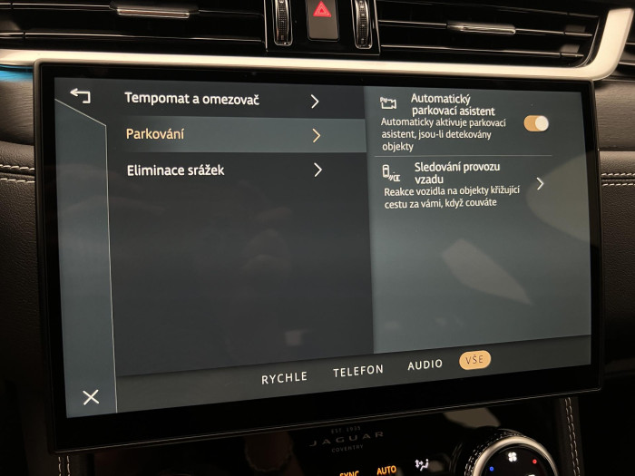 Jaguar F-Pace 250 AWD HSE AUT 1.maj.