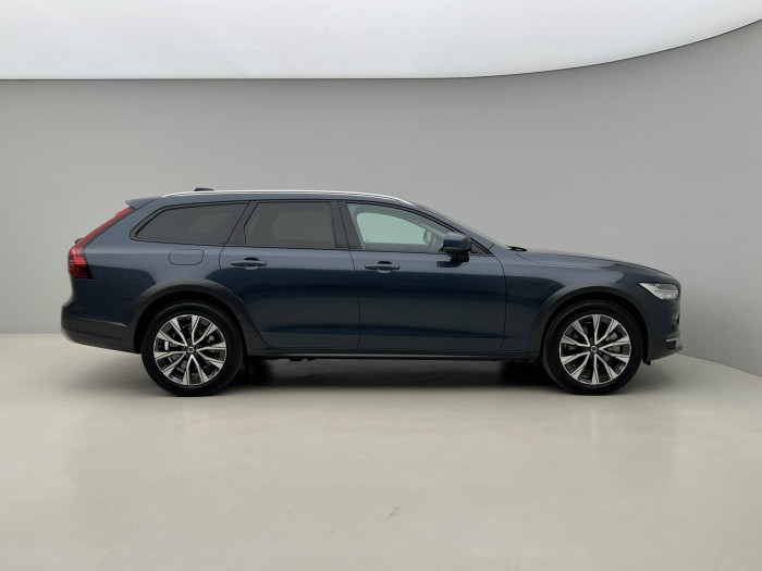 Volvo V90 CC B4 AWD PLUS BRIGHT AUT