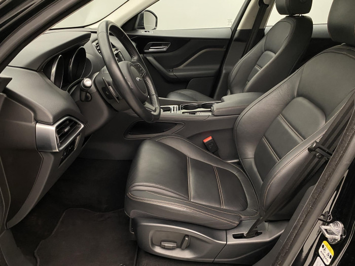 Jaguar F-Pace 35t AWD AUT REZERVACE