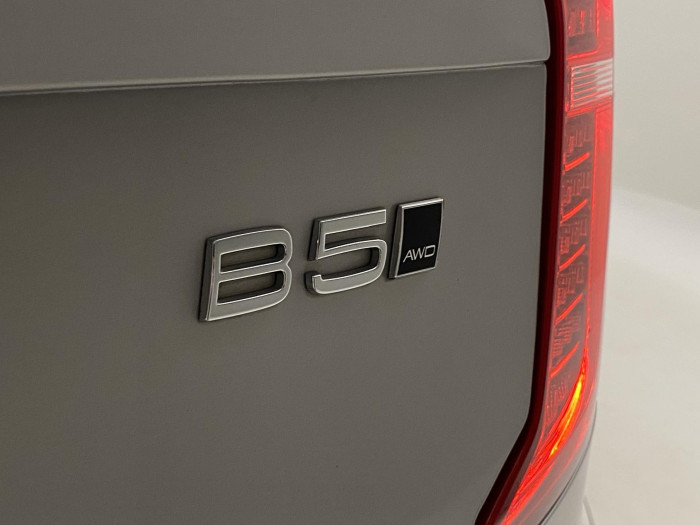 Volvo XC90 B5 AWD PLUS REZERVACE