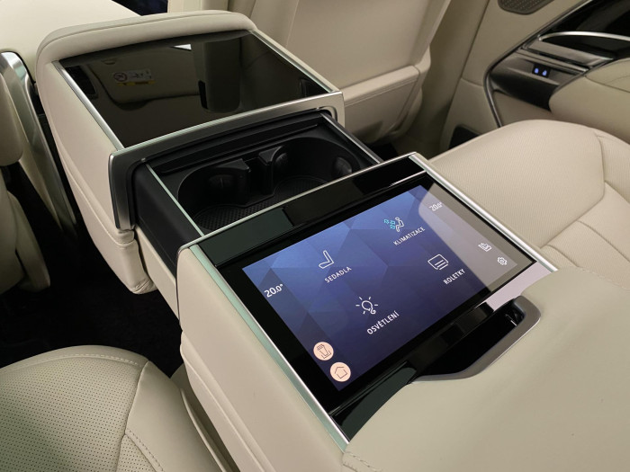 Land Rover Range Rover P530 AUTOBIOGRAPHY REZERVACE