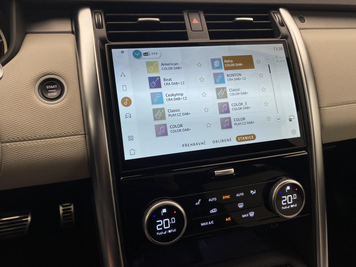 Land Rover Discovery D300 AWD AUT CZ 7míst 3.0 d