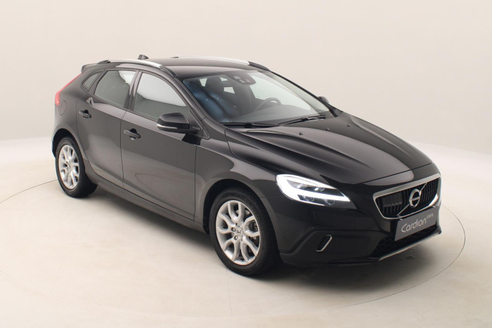 Volvo V40 CC D3 MOMENTUM AUT NAVIGACE 2.0 d CC CC Momentum