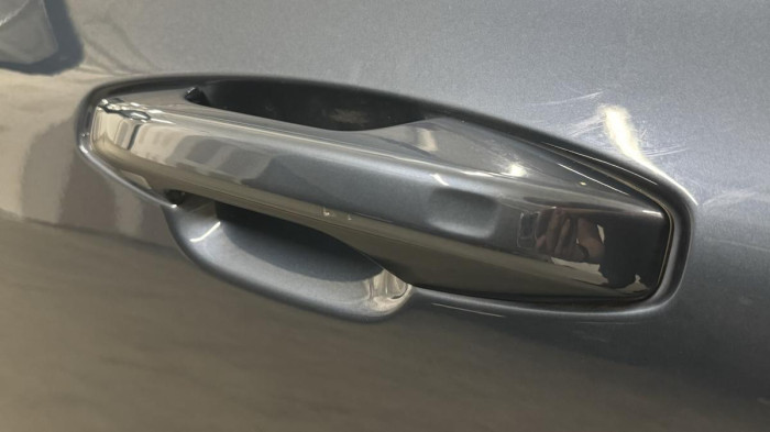 Volvo V60 T6 RECHARGE AWD REZERVACE