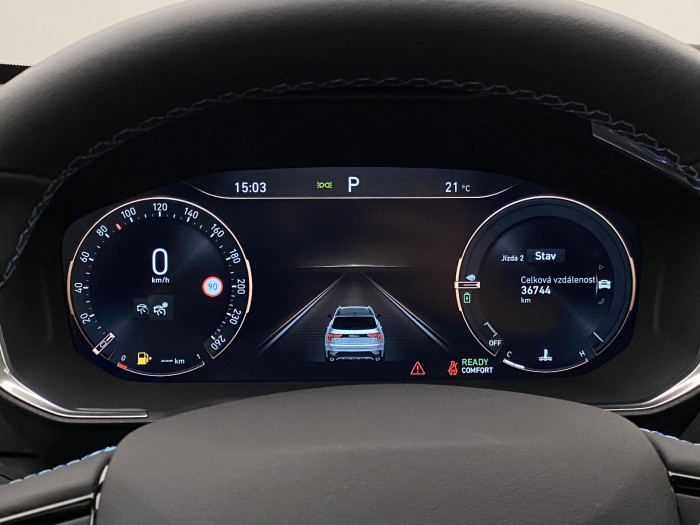 Lynk & Co 01 HEV DCT AUT 1.maj