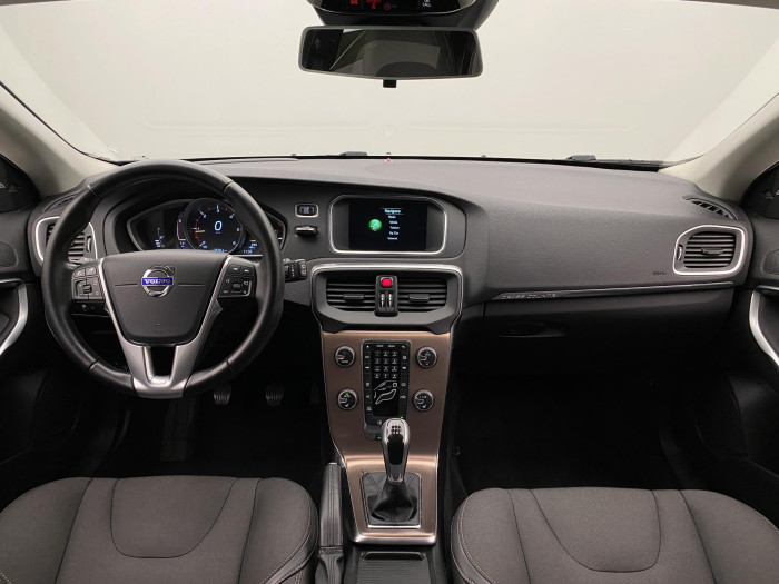 Volvo V40 D3 MOMENTUM 2.0 d Momentum