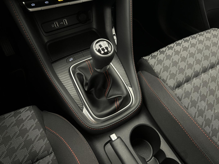 MG ZS 1.5 ESSENTIAL PLUS CZ 1.maj.