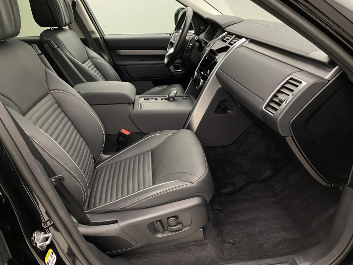 Land Rover Discovery D300 SE AWD AUT CZ 3.0 d SE