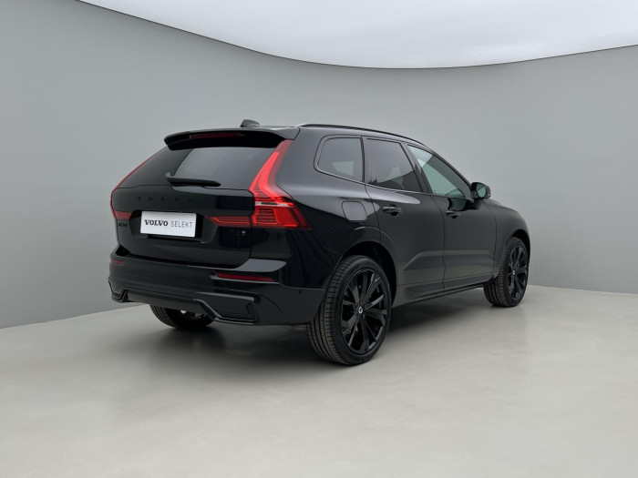 Volvo XC60 T6 BLACK EDITION - REZERVACE 2.0 Edition