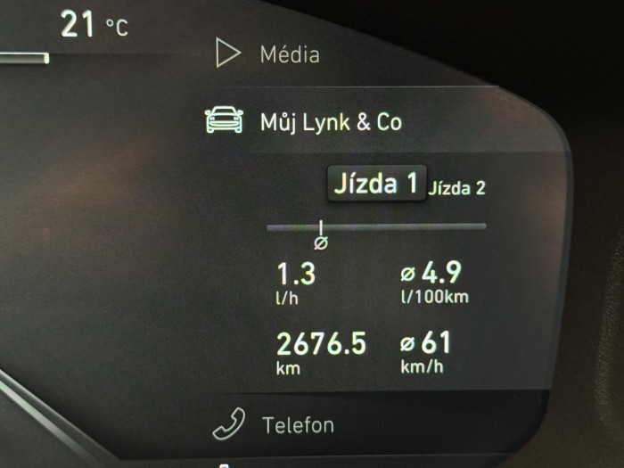 Lynk & Co 01 PHEV DCT AUT 1.maj