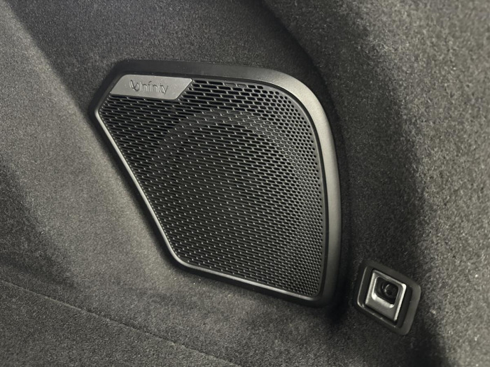 Lynk & Co 01 PHEV DCT AUT 1.maj.