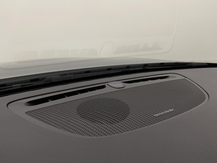Volvo V60 B4 MOMENTUM AUT REZERVACE 2.0 Momentum