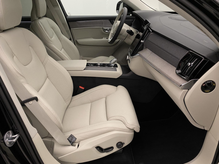Volvo XC90 B5 AWD AUT BRIGHT PLUS 7míst