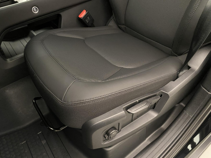 Land Rover Defender 110 D250 S AWD 3.0 d