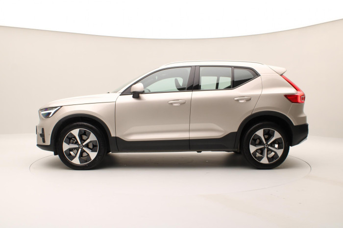 Volvo XC40 B3 CORE AUT CZ 1.maj