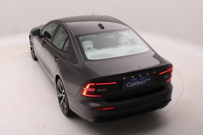 Volvo S60 B5 AWD DARK PLUS AUT CZ