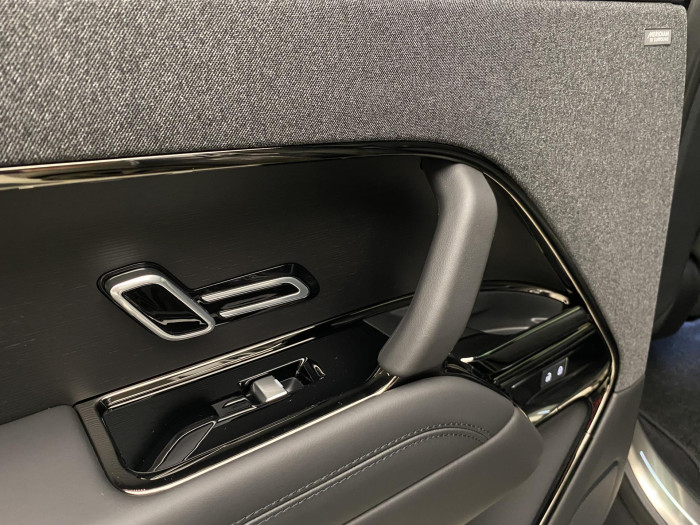 Land Rover Range Rover Sport P550e AUTOBIOGRAPHY AWD AUT