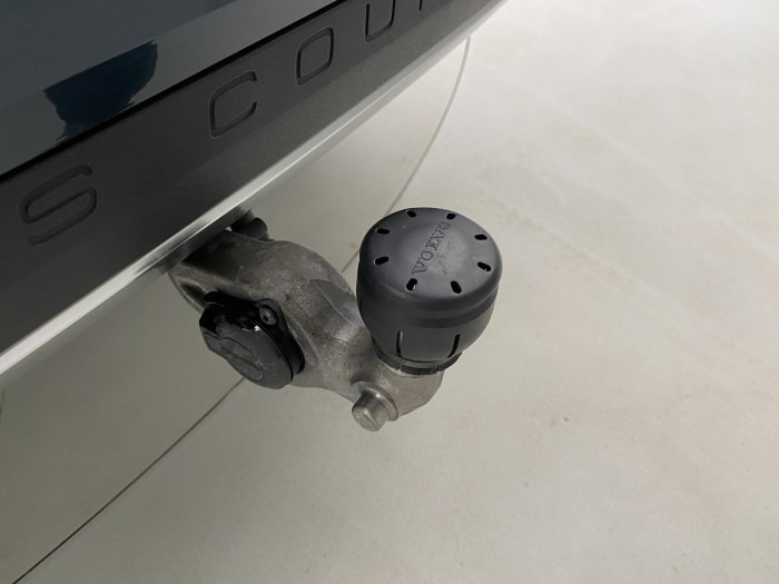 Volvo V60 CC B4 AWD BRIGHT PLUS AUT CZ