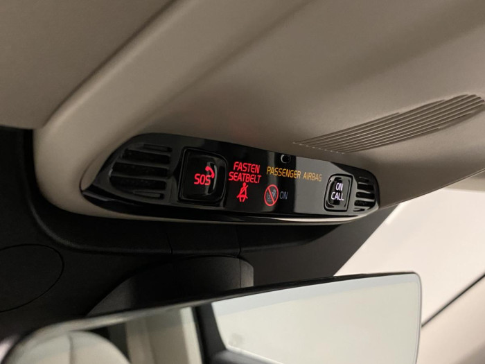 Volvo XC90 D5 AWD INSCRIPTION REZERVACE 2.0 d