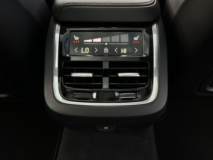 Volvo V60 B4 ULTIMATE BRIGHT Aut 1.maj.