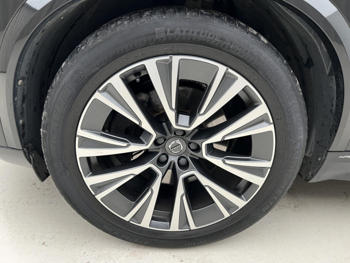 Volvo XC90 B5 AWD INSCRIPTION AUT CZ